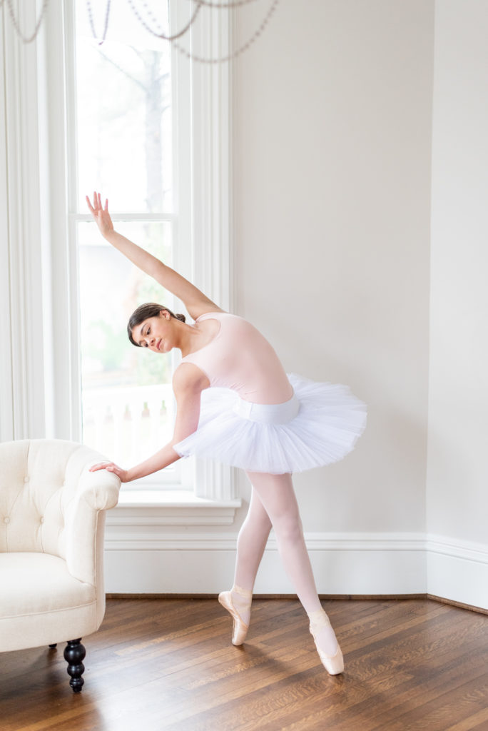 Ballerina showcases her abilities for The Ballerina Series
