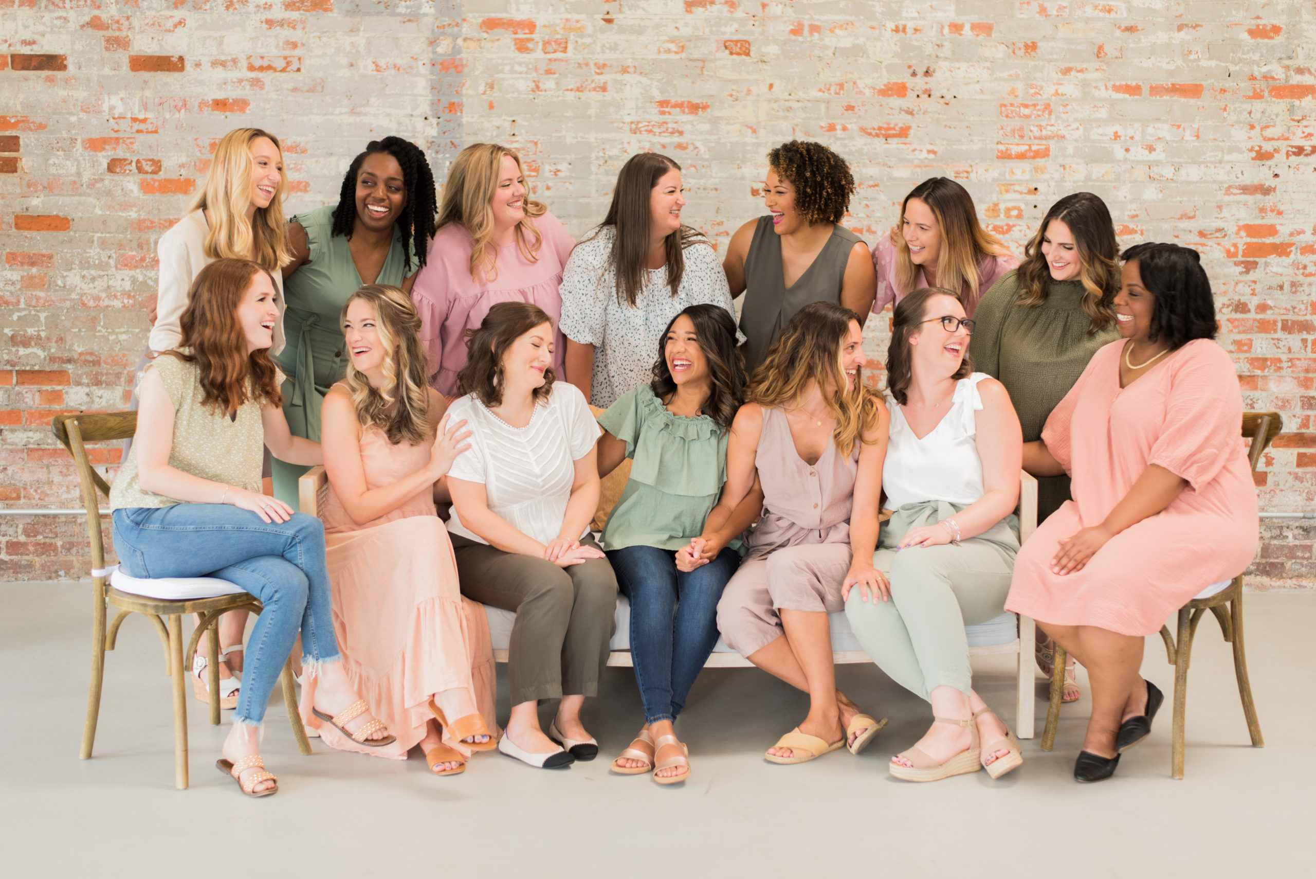 Large Group Branding Session Harmony Wedding Planners Madalyn Yates Photography