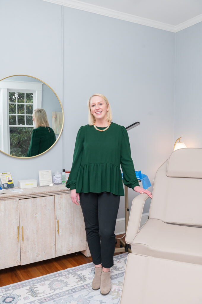 Brand Photos for Aestheticians Skin Clique Cosmetics Madalyn Yates Creative Brand Photography for Service Providers